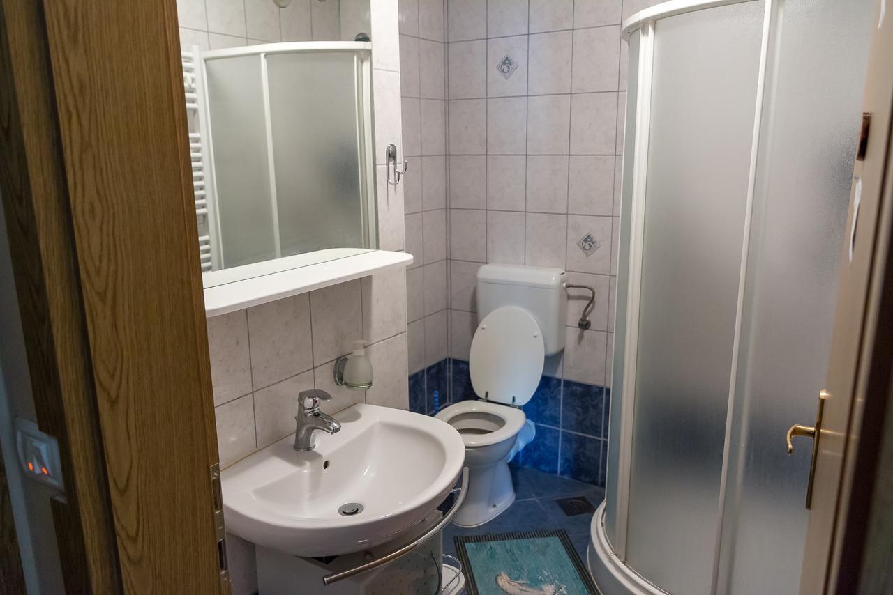 فيبافا Apartma In Sobe Pilih المظهر الخارجي الصورة